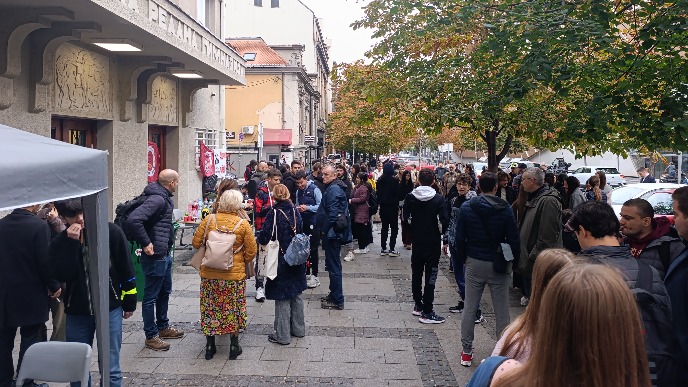 Roditelji uz decu